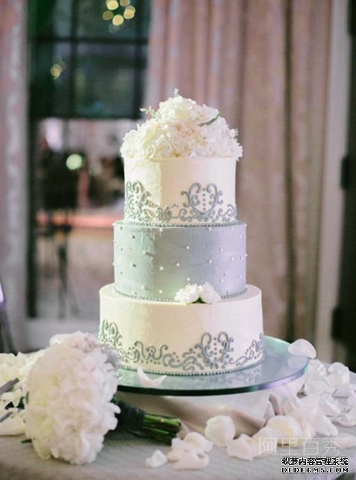 唯美有趣的婚礼蛋糕 看完有没有想结婚的感觉--阿里百秀